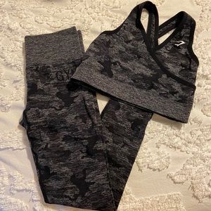 Gymshark black camo set